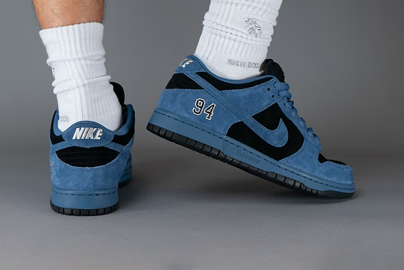 On-Foot Look at the Supreme x Nike SB Dunk Low "Ocean Fog"