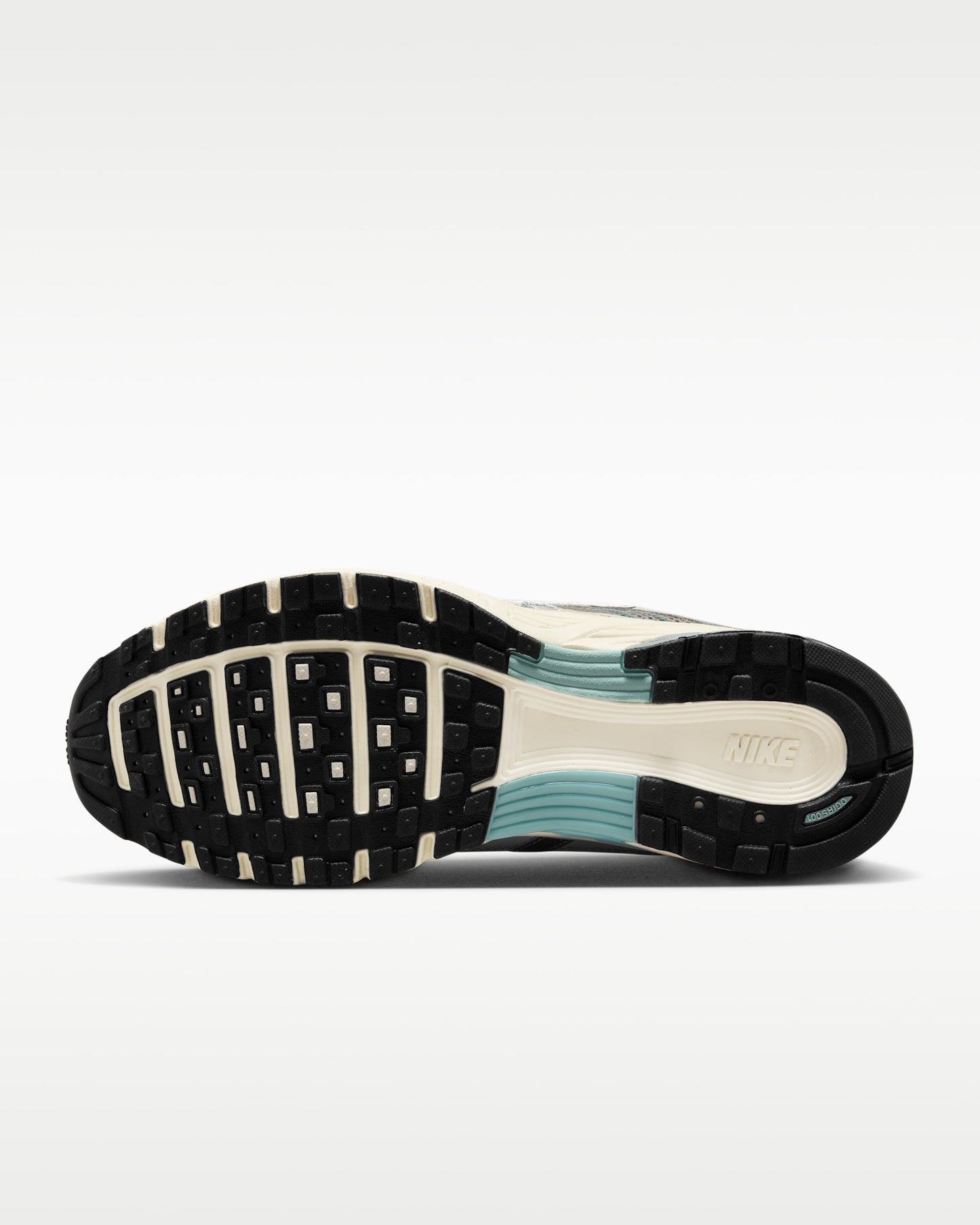 Nike P-6000