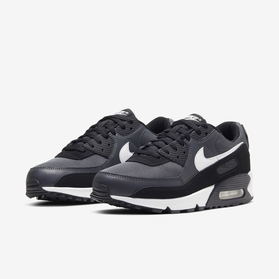 Nike Air Max 90
Men's Shoe