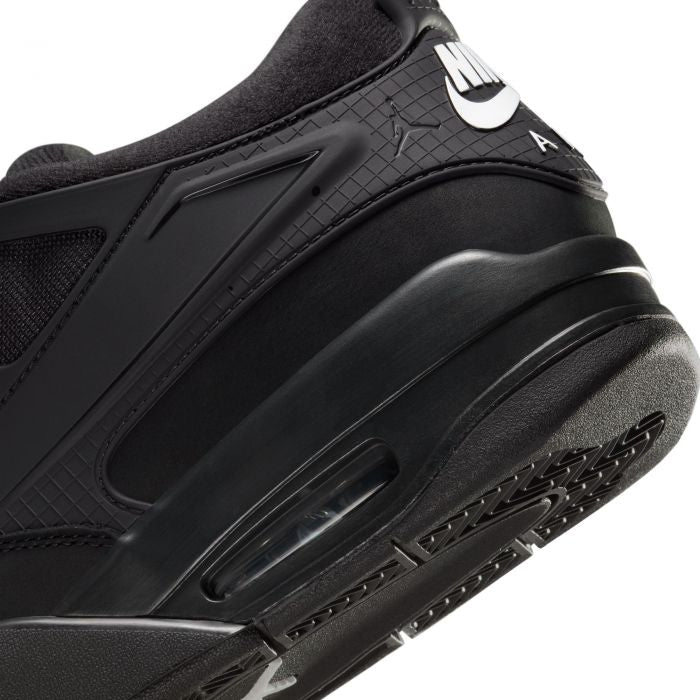 JORDAN 4 RM
Men – Black/White