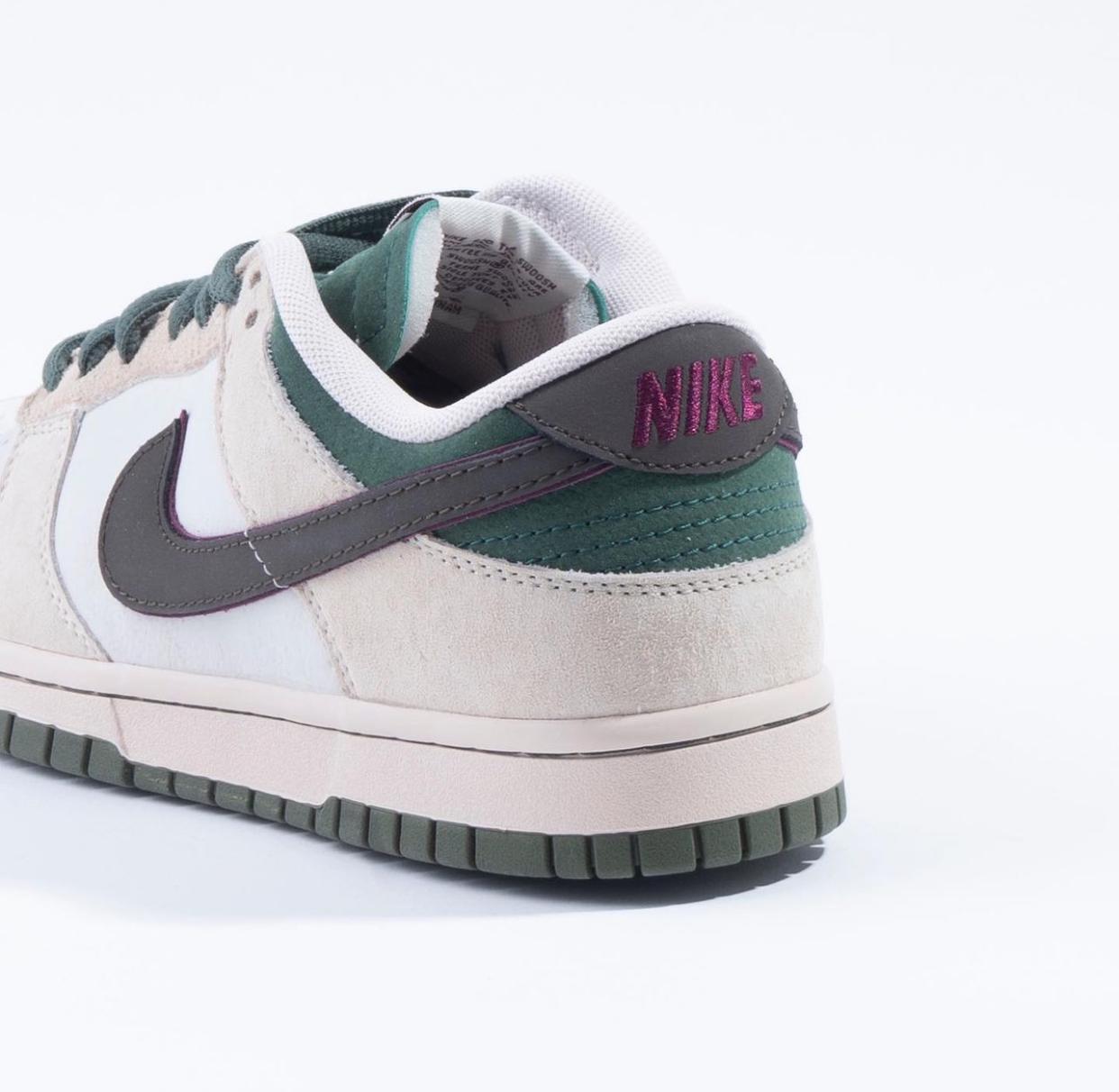 NIKE SB Dunk Low Pro Desert Sand