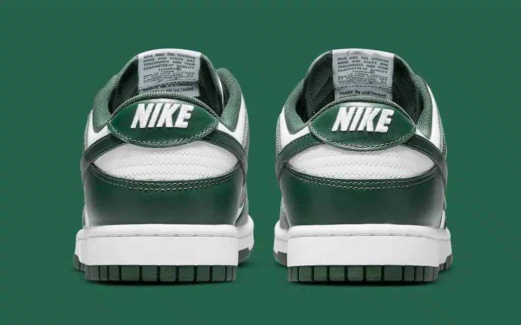 Nike Dunk Low “Team Green” sneakers