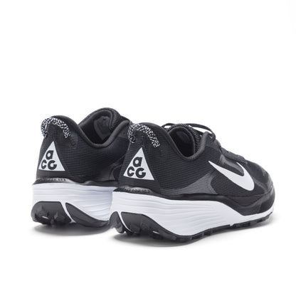 NIKE ACG PEGASUS
Black/ Summit White-Anthracite