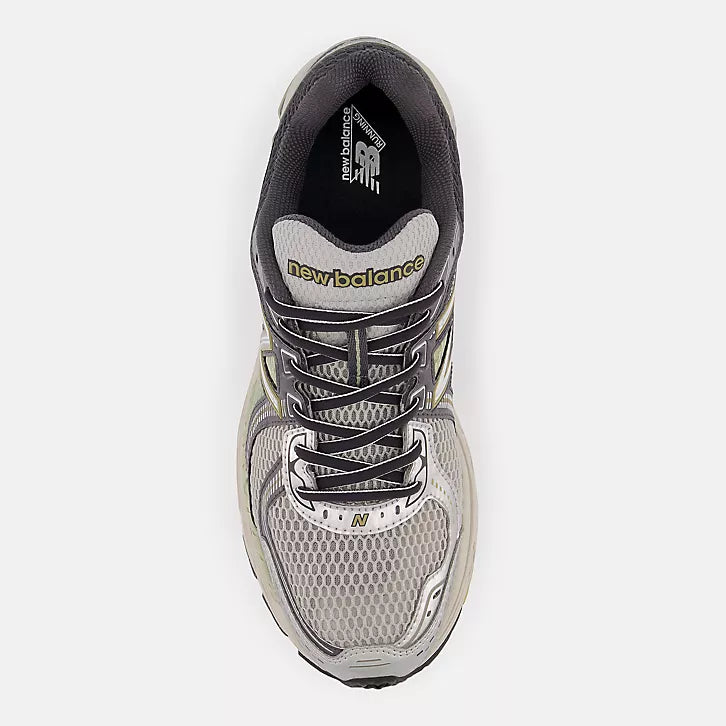 New Balance 860v2 Earth