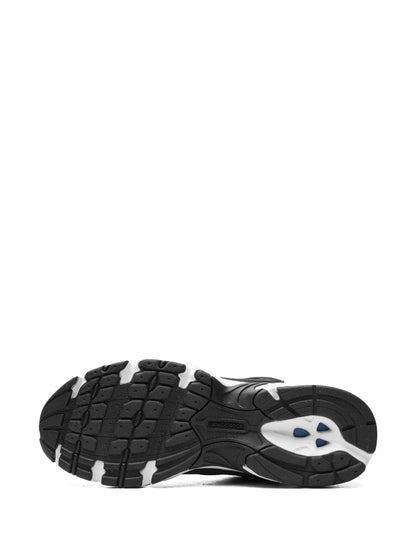 530 “Classic Black/Grey” Men’s Lifestyle Shoes