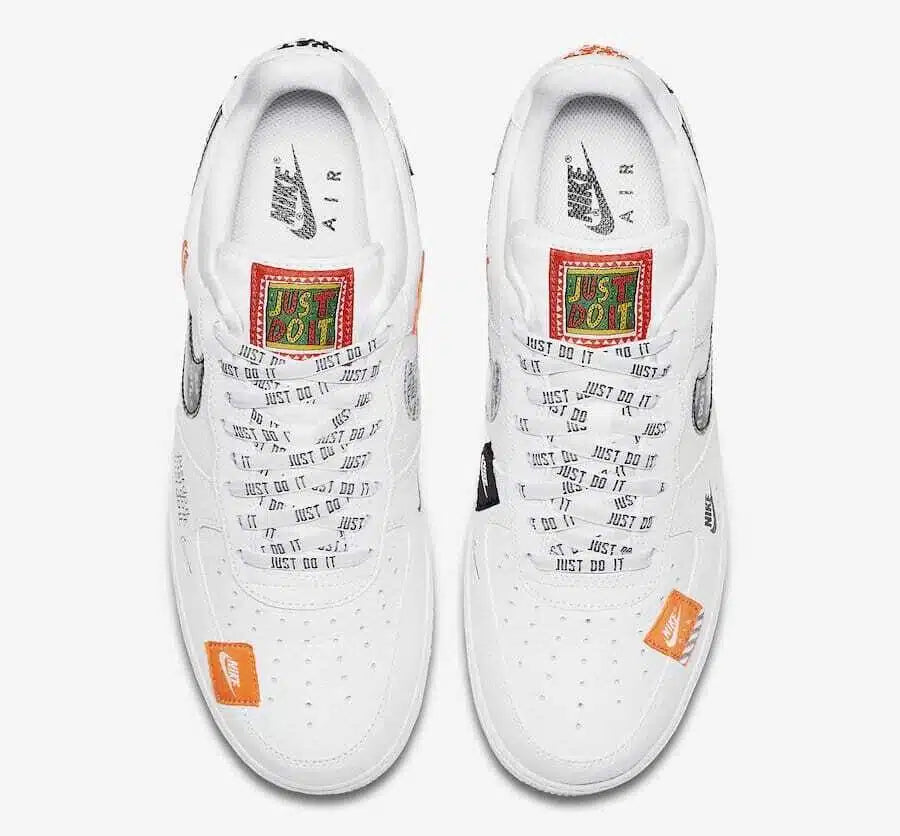 Nike (Air-Force 1 “JUST DO IT”)