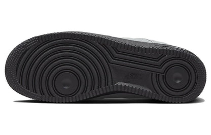 Air Force 1 '07 LV8 Low Cool Grey