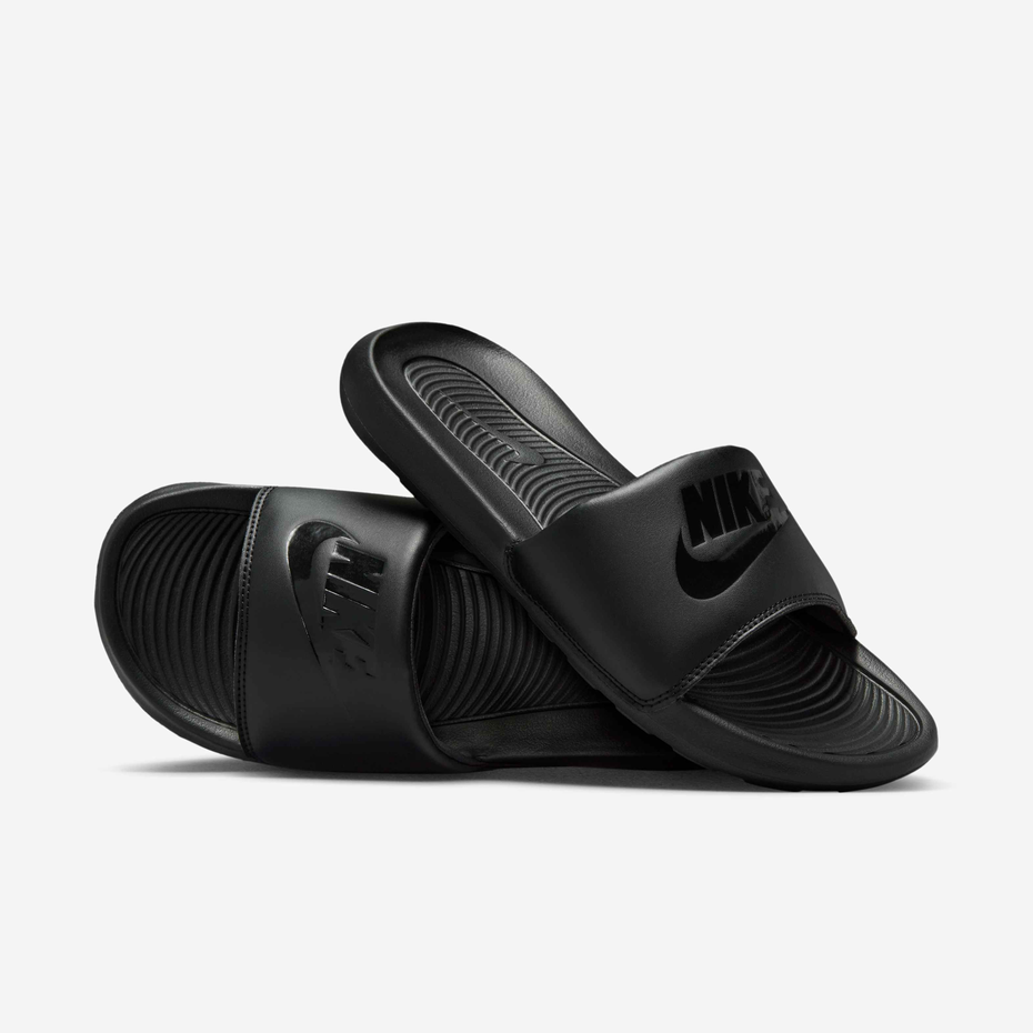 Nike Victori One
Men's Slides