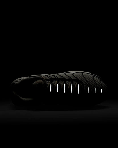 Air Max Plus Essential+ Men's Shoes