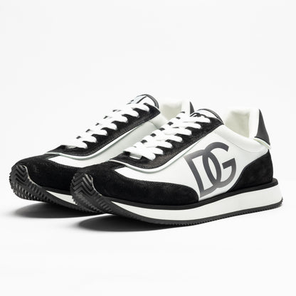 Men's Retro Logo Runner Sneakers – Black & White