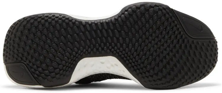 ZoomX Invincible Run Flyknit 2 'Black Summit White'