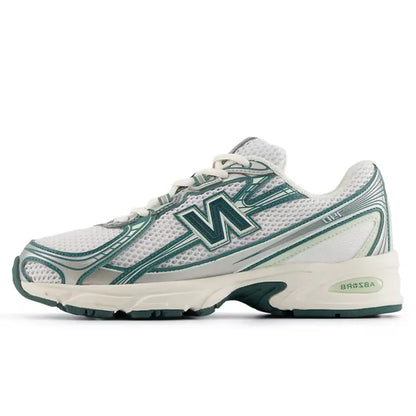 740v2 'White Marsh Green'