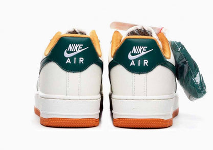 Nike Sneaker Air Force 1 '07 LV8 - White/Green/