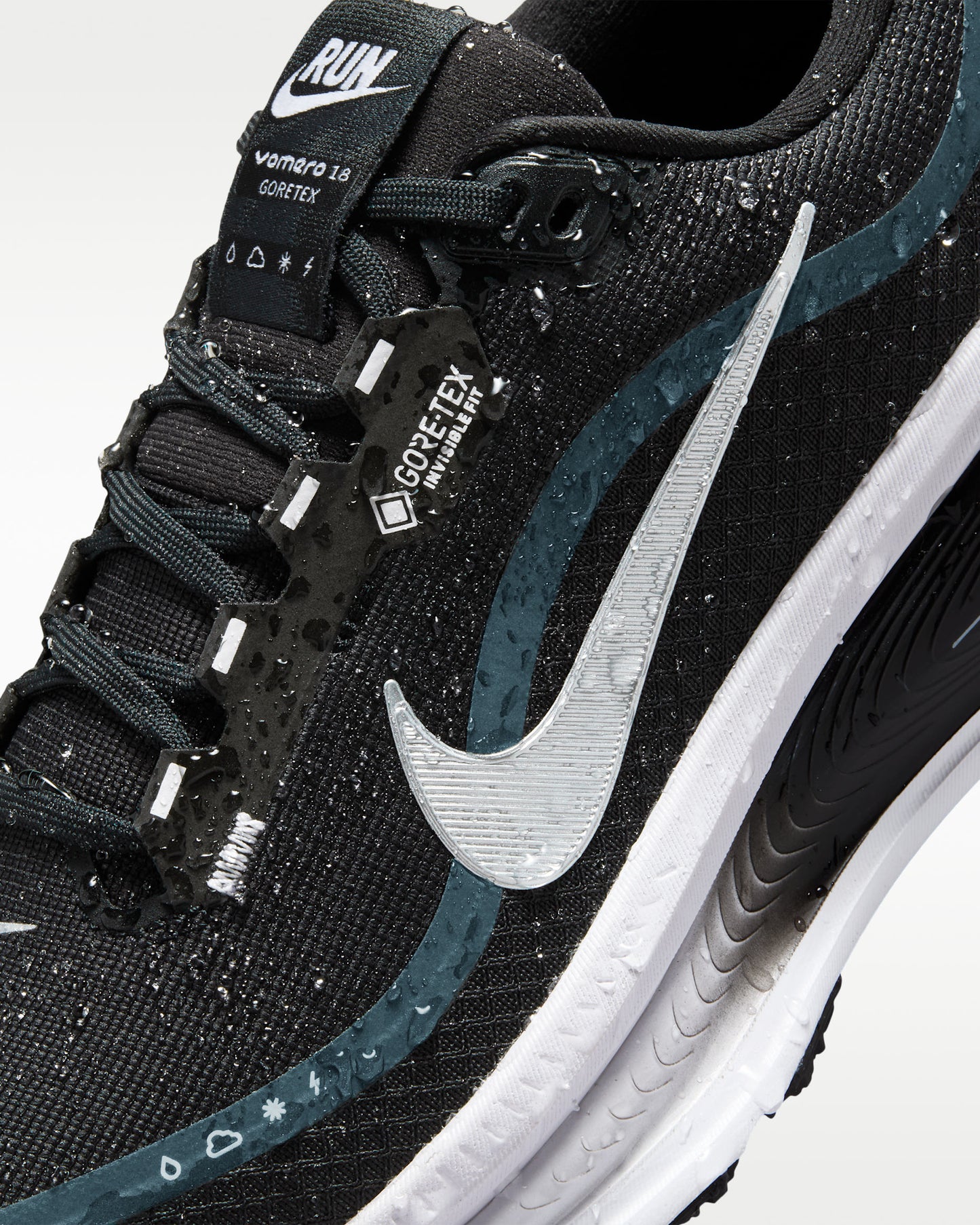 Nike Vomero 18 GORE-TEX