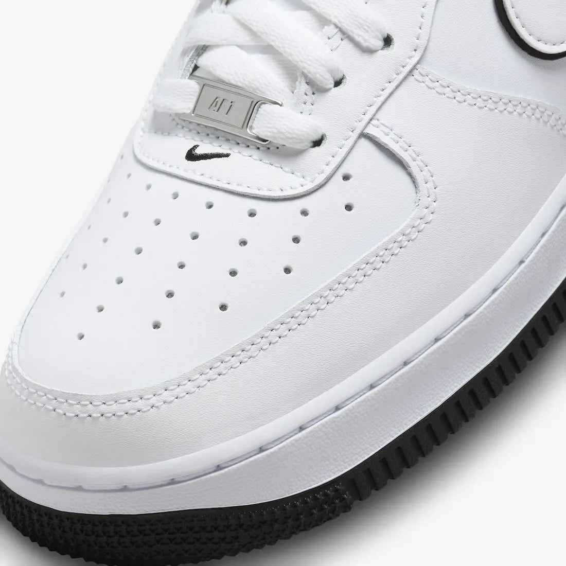Nike Air Force 1 '07 Low White Black Outline Panda DV0788-103 Men's