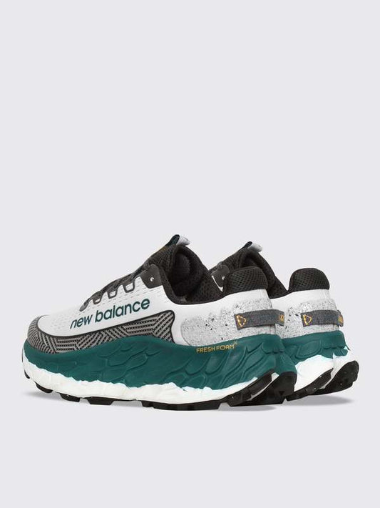 New Balance Fresh Foam X More TR V3