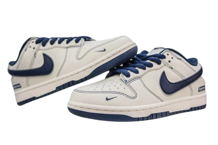Supreme x Nike Dunk Low